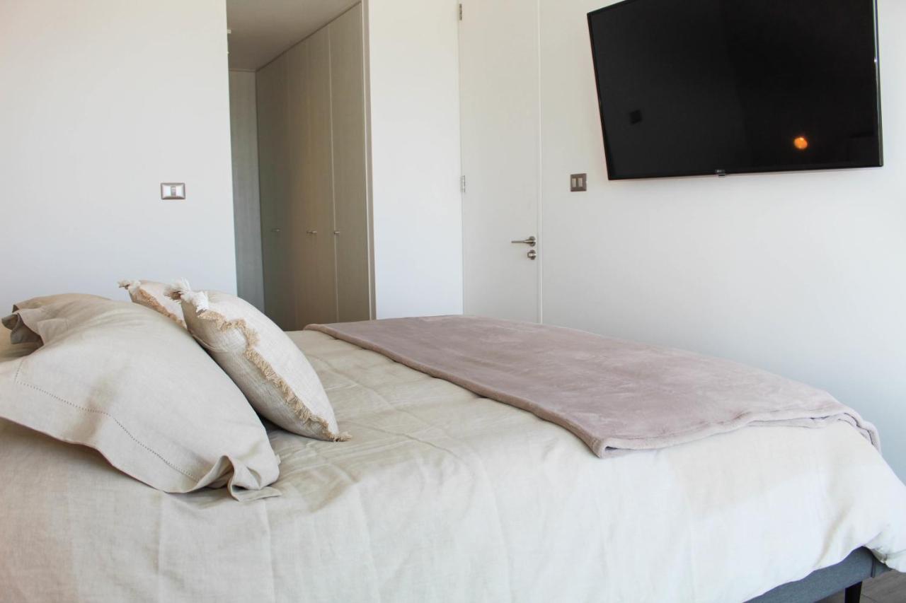 Apartamento De Lujo 2d2b, Estacionamiento Terraza Vista Al Mar Servicio Hom *